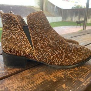 Seychelles, Ankle Booties Faux Fur Mini Leopard Print, Size 8